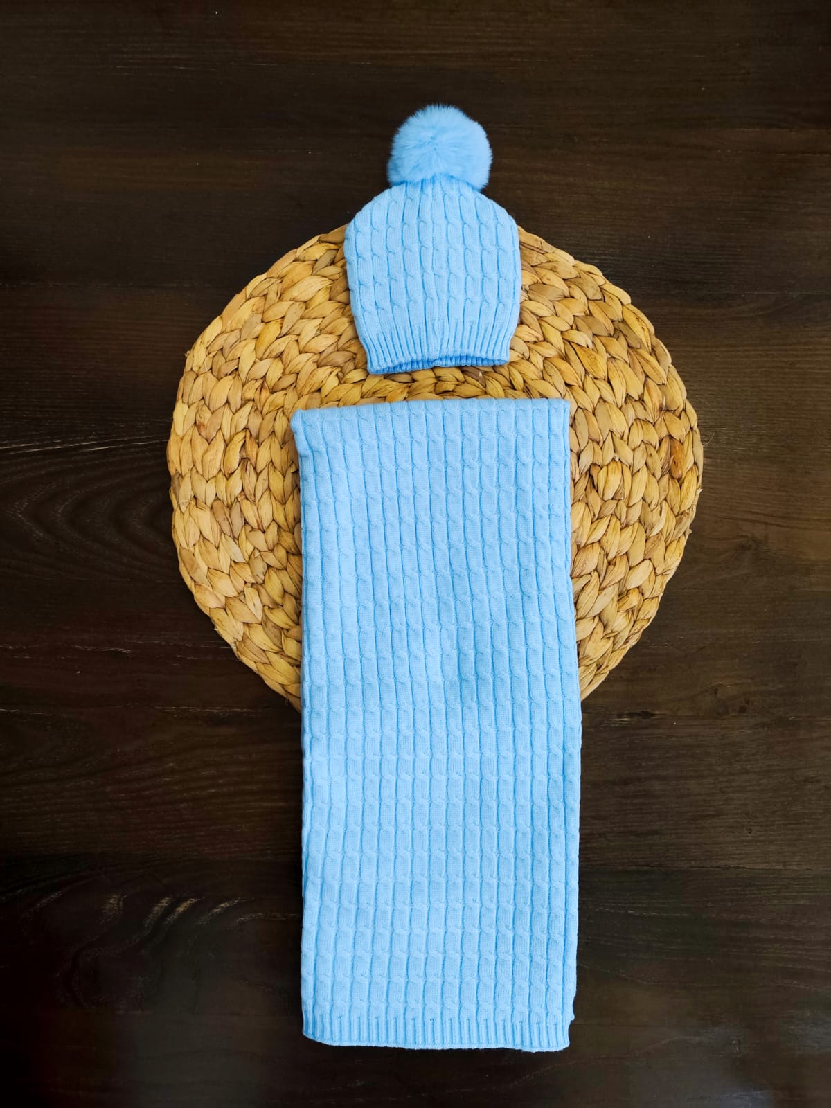 set cappellino con pon pon e copertina culla smacchinata (autunno/inverno)